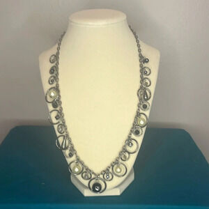 New York and Company Gunmetal Black glass and Pearl Long necklace
